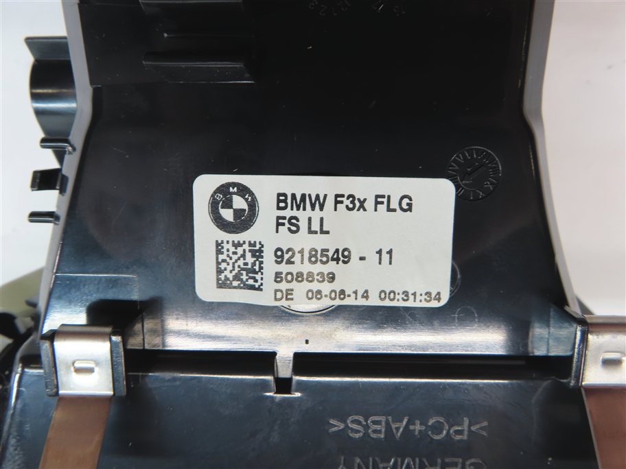 Thumbnail 6: 2014 BMW 328XI WAGON (F30) FRONT LEFT DRIVER DASH HEAT AIR AC HVAC VENT (Black)