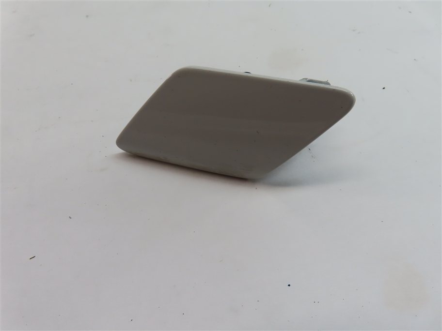 Thumbnail 2: 2014 BMW 328XI WAGON (F30) FRONT LEFT DRIVER HEADLIGHT WASHER COVER TRIM (White)