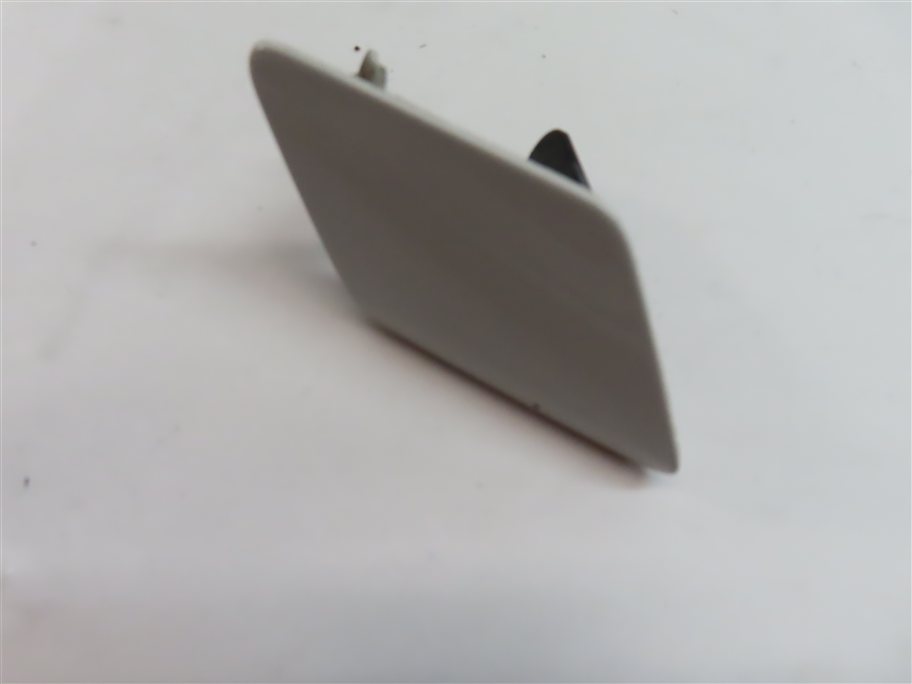 Thumbnail 2: 2014 BMW 328XI WAGON (F30) FRONT RIGHT PASSENGER HEADLIGHT WASHER COVER (White)