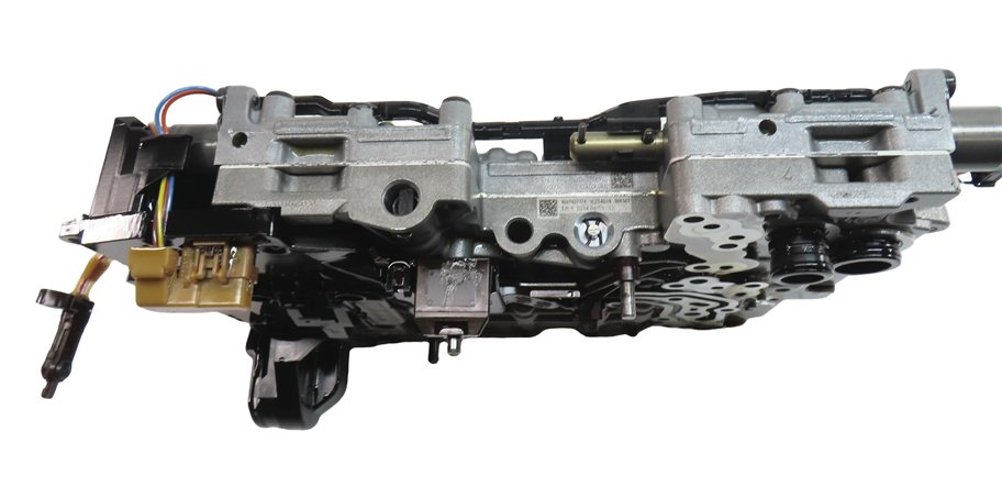 Thumbnail 5: 14 BMW 328i 328iGT X3 F25 F30 F34 2.0L 8HP45 A/T VALVE BODY w/HYDRAULIC OIL PUMP