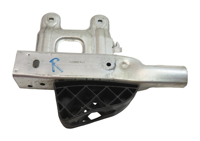 Thumbnail 2: 2014 BMW 328XI WAGON (F30) FRONT RIGHT PASSENGER BUMPER SUPPORT MOUNT BRACKET