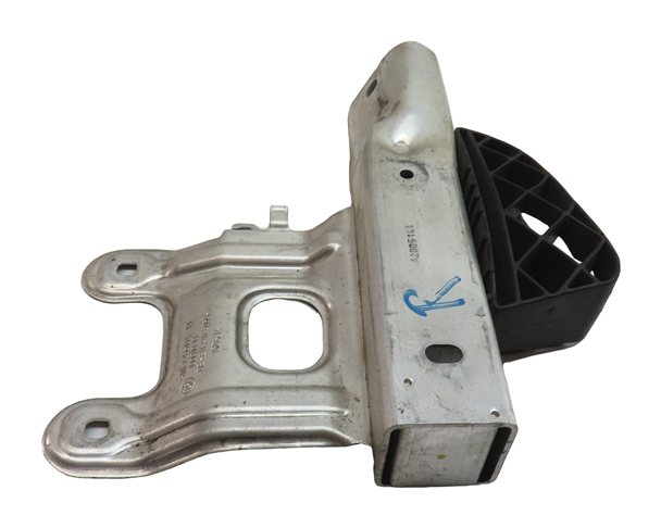 Thumbnail 6: 2014 BMW 328XI WAGON (F30) FRONT RIGHT PASSENGER BUMPER SUPPORT MOUNT BRACKET