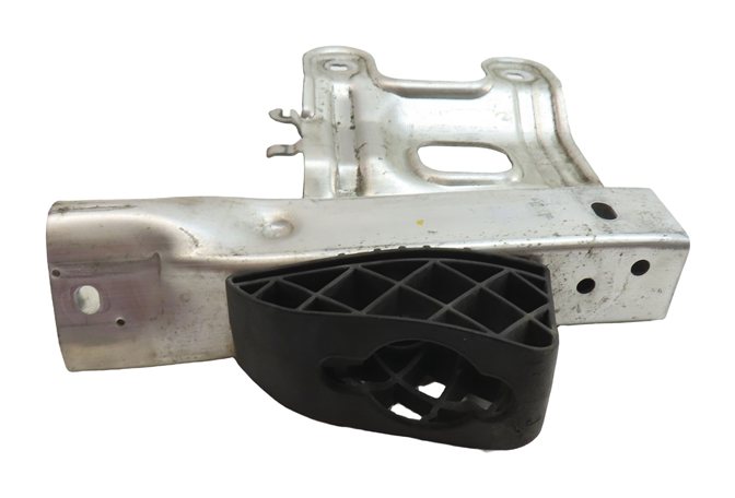 Thumbnail 8: 2014 BMW 328XI WAGON (F30) FRONT RIGHT PASSENGER BUMPER SUPPORT MOUNT BRACKET