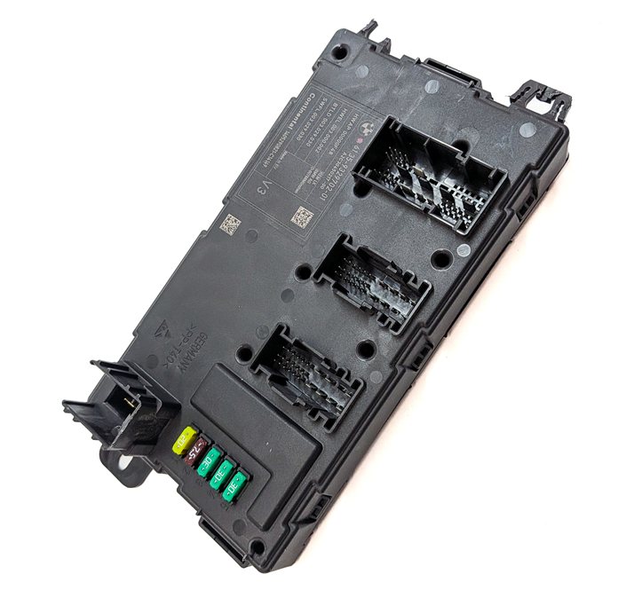 Thumbnail 2: 13-19 BMW 328i 330i 335i 428i 435i M3 M4 (F30 F31 F32) REAR BODY CONTROL MODULE