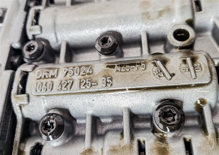 Thumbnail 6: 01-06 BMW 325i 525i Z4 (E46 E39 E85) AUTO AUTOMATIC TRANSMISSION VALVE BODY