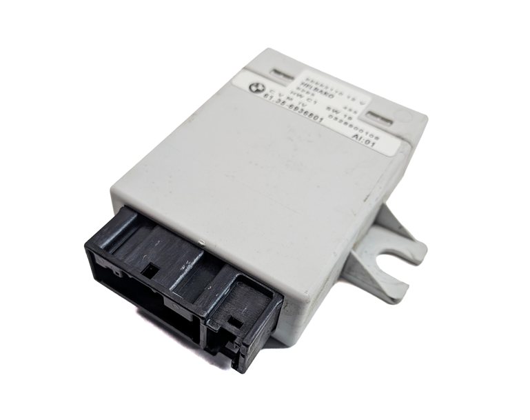 Thumbnail 1: 2003-2008 BMW Z4 (E85) ROADSTER CONVERTIBLE TOP LIFT CONTROL MODULE
