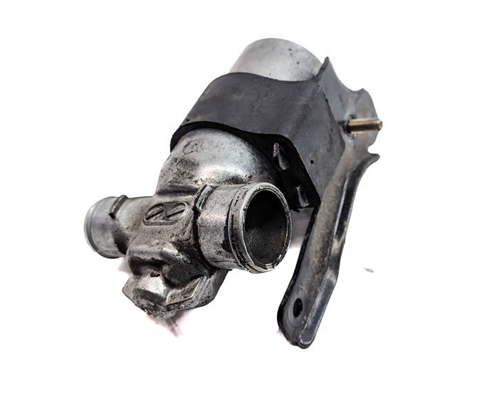 Thumbnail 6: 2004 BMW Z4 (E85) 2.5L (M54) ENGINE AUXILIARY WATER COOLANT PUMP MODULE
