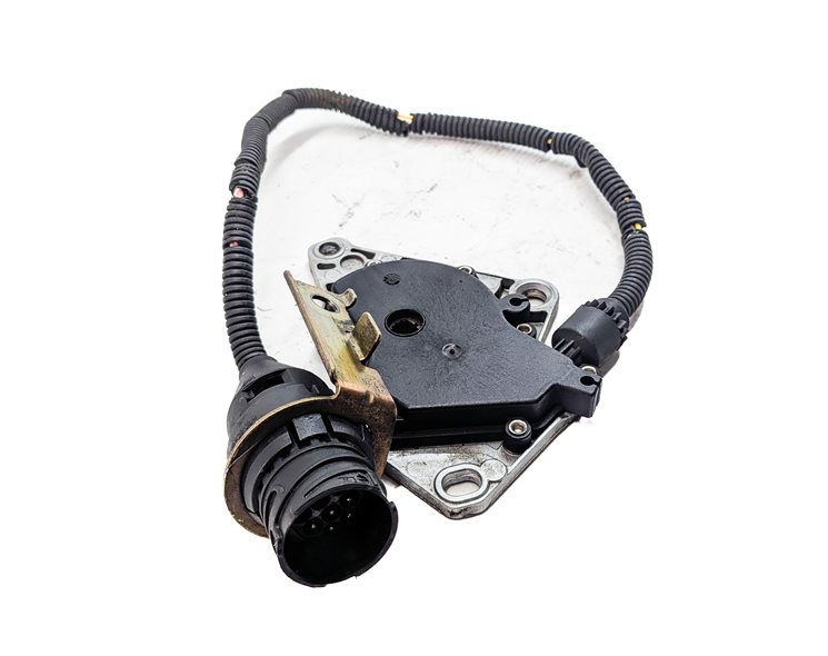 Thumbnail 2: 2004 BMW Z4 (E85) 2.5L (M54) AUTOMATIC TRANSMISSION NEUTRAL SAFETY SWITCH