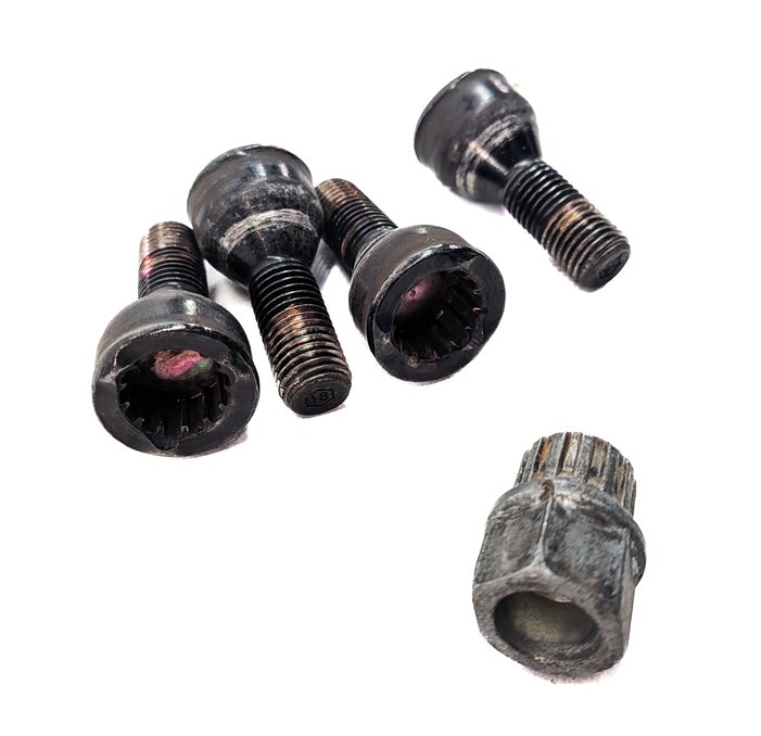 Thumbnail 2: 2004 BMW Z4 (E85) WHEEL RIM LUG LUGNUT LOCKING LOCK NUT SET/4 w/ KEY