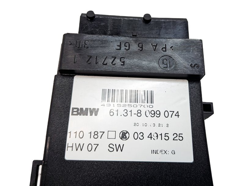 Thumbnail 9: 2004 BMW Z4 (E85) FRONT PASSENGER SEAT POSITION ADJUST SWITCH BUTTON PANEL