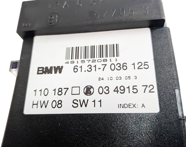 Thumbnail 10: 2004 BMW Z4 (E85) FRONT LEFT DRIVER SEAT POSITION ADJUST SWITCH BUTTON PANEL