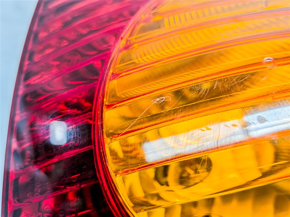 Thumbnail 10: 2003-2005 BMW Z4 (E85) REAR LEFT DRIVER TAILLIGHT BRAKE TAIL LIGHT LAMP (Merlot)
