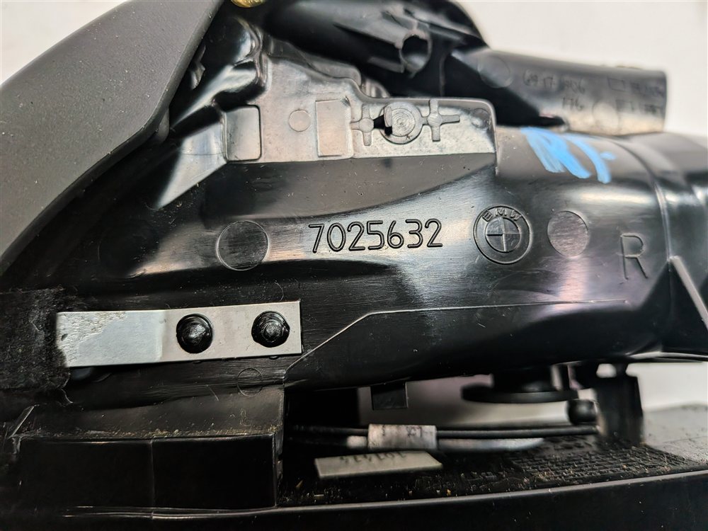 Thumbnail 9: 2004 BMW Z4 (E85) FRONT RIGHT PASSENGER DASH HEAT AIR AC VENT w/ CUPHOLDER