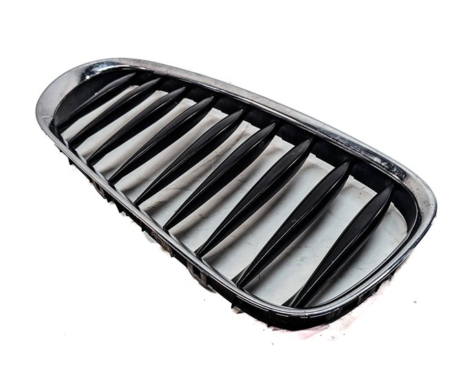 Thumbnail 4: 2003-2008 BMW Z4 (E85) RIGHT FRONT PASSENGER SIDE BUMPER GRILLE (BLACK / CHROME)