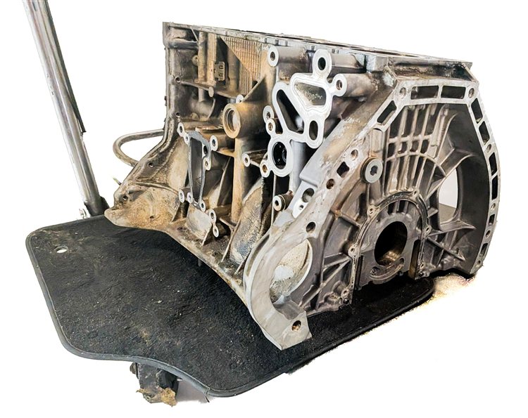 Thumbnail 2: 2012 MERCEDES C250 (W204) RWD 1.8L M271 TURBO ENGINE BARE CYLINDER BLOCK (153k)