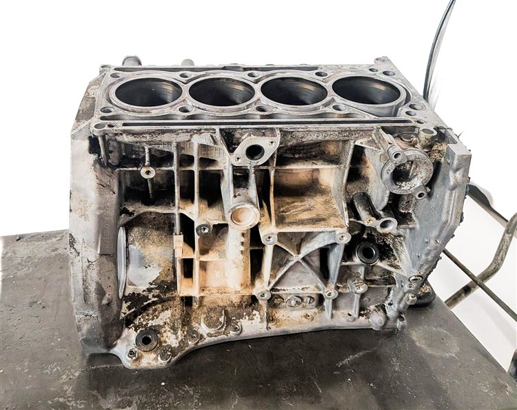 Thumbnail 5: 2012 MERCEDES C250 (W204) RWD 1.8L M271 TURBO ENGINE BARE CYLINDER BLOCK (153k)