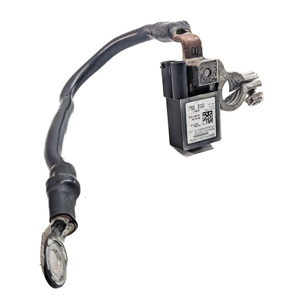 Thumbnail 2: 2012 MERCEDES C250 (W204) NEGATIVE GROUND BATTERY CABLE w/ TERMINAL