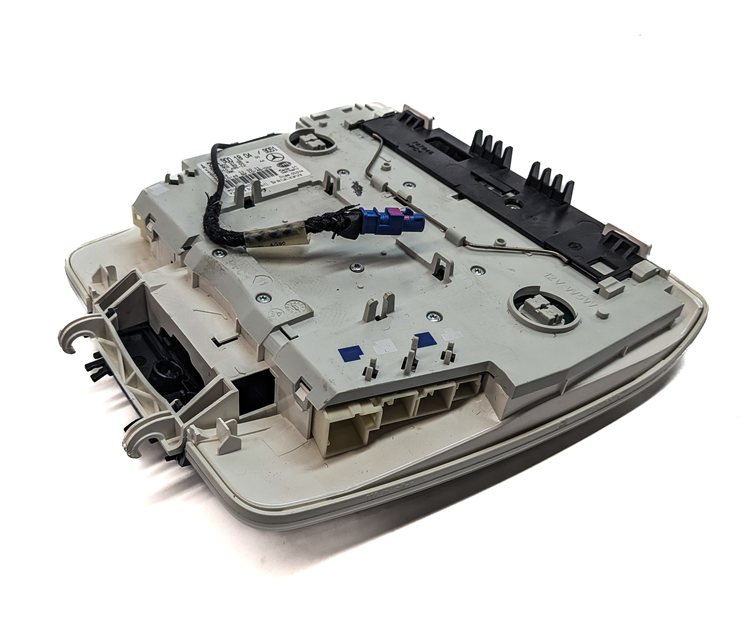 Thumbnail 5: 2012 MERCEDES C250 (W204) FRONT ROOF DOME COURTESY LIGHT w/SWITCHES (Black)