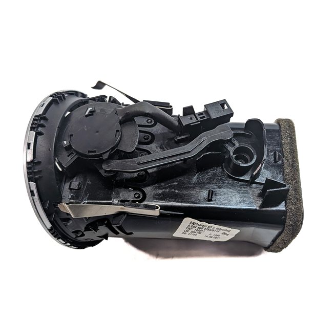 Thumbnail 6: 2012 MERCEDES C250 (W204) FRONT LEFT DRIVER DASH HEAT AIR AC VENT (Black)
