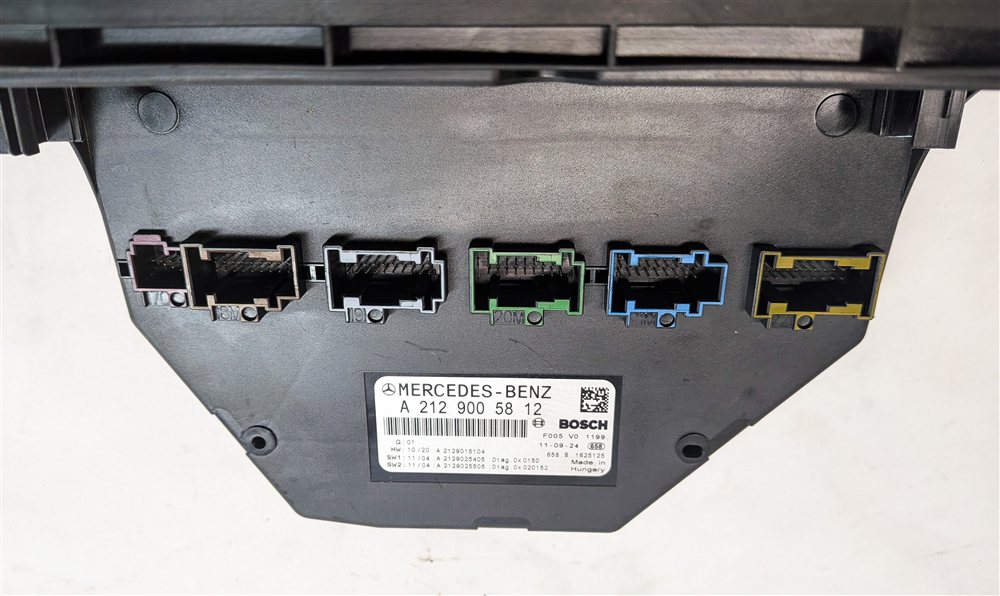 Thumbnail 7: 2012 MERCEDES C250 (W204) 1.8L FRONT SIGNAL ACQUISITION SAM CONTROL MODULE
