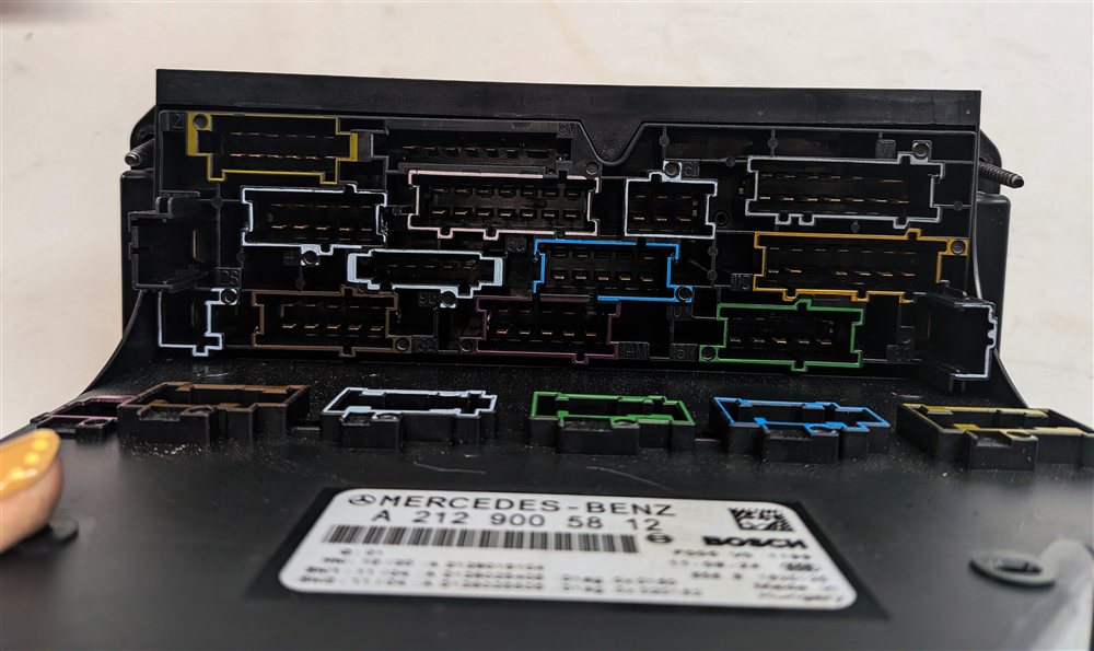Thumbnail 8: 2012 MERCEDES C250 (W204) 1.8L FRONT SIGNAL ACQUISITION SAM CONTROL MODULE