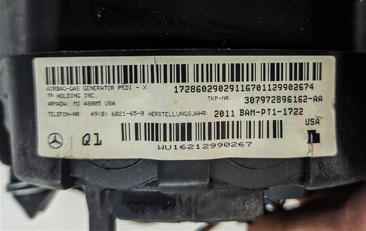 Thumbnail 13: 2012 MERCEDES C250 (W204) LEFT DRIVER STEERING WHEEL SRS AIRBAG (Black)
