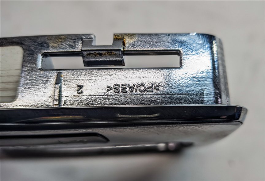 Thumbnail 10: 2012 MERCEDES C250 (W204) CENTER CONSOLE AUTOMATIC SHIFT TRIM BEZEL (ALUMINUM)