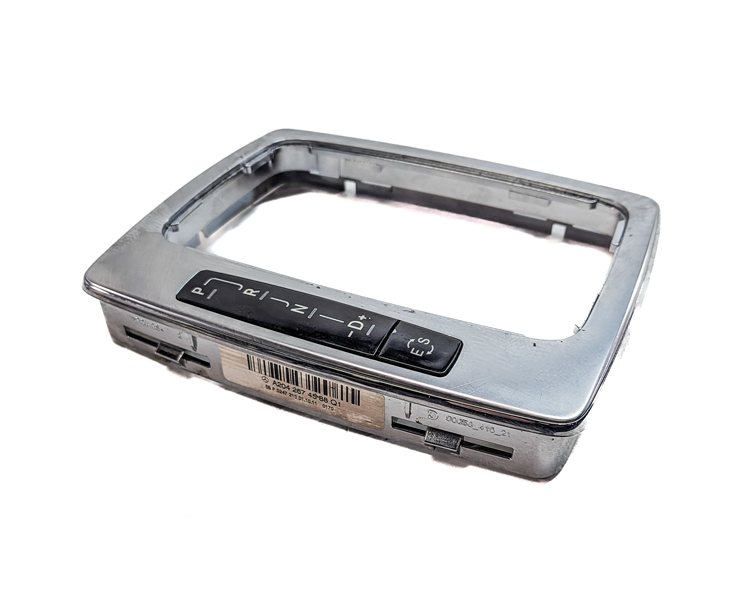 Thumbnail 3: 2012 MERCEDES C250 (W204) CENTER CONSOLE AUTOMATIC SHIFT TRIM BEZEL (ALUMINUM)