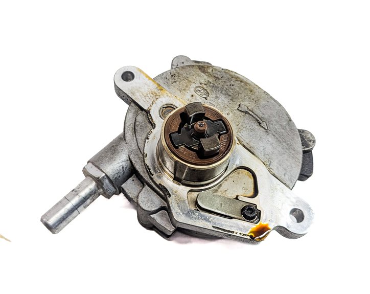 Thumbnail 2: 2012-2015 MERCEDES BENZ C250 SLK250 (W204 R172) RWD 1.8L TURBO BRAKE VACUUM PUMP