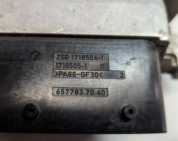 Thumbnail 7: 2012-2015 MERCEDES C250 SLK250 (R172 W204) 1.8L TURBO M271 ENGINE CONTROL MODULE
