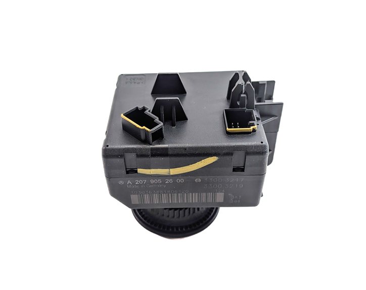 Thumbnail 6: 2008-2013 MERCEDES C E GLK350 (A207 C207 W204 W207 X204) IGNITION SWITCH MODULE