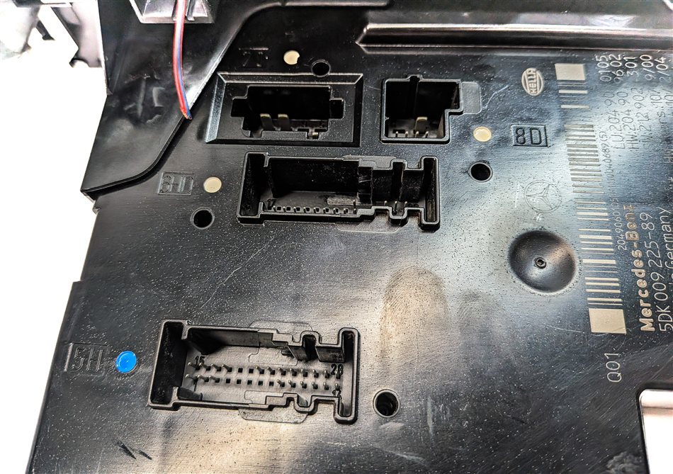 Thumbnail 9: 11-15 MERCEDES C250 C300 C350 (W204) REAR SIGNAL ACQUISITION CONTROL MODULE SAM
