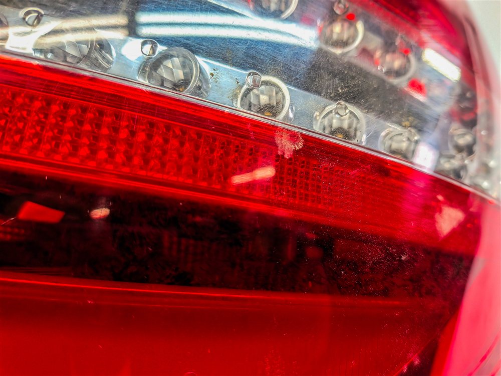Thumbnail 14: 12-15 MERCEDES BENZ C250 C300 C350 (W204) RIGHT PASSENGER TAILLIGHT BRAKE LIGHT