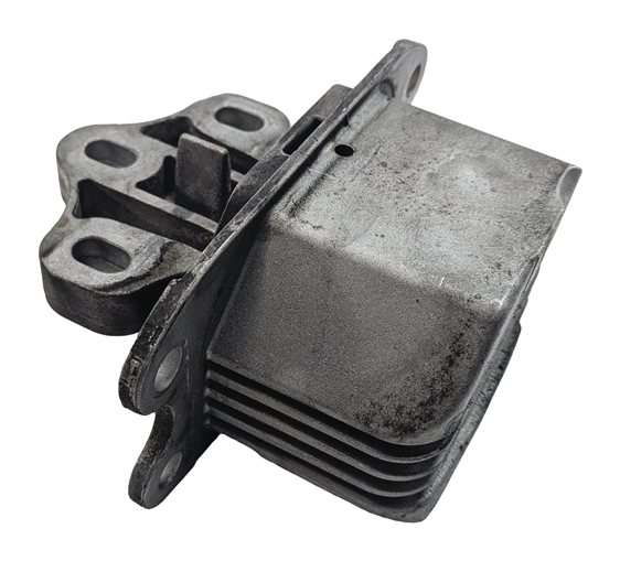Thumbnail 4: 2016 BMW X1 (F48) 2.0L AUTOMATIC TRANSMISSION SUPPORT MOUNT