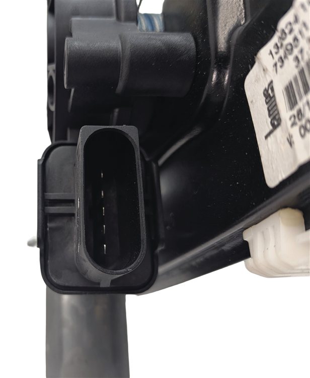 Thumbnail 7: 2016-2021 BMW X1 (F48) REAR LEFT DOOR WINDOW REGULATOR w/ MOTOR
