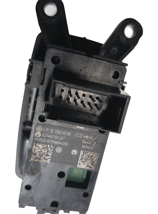 Thumbnail 6: 2016 BMW X1 (F48) DRIVER ELECTRONIC EMERGENCY PARK PARKING BRAKE SWITCH BUTTON