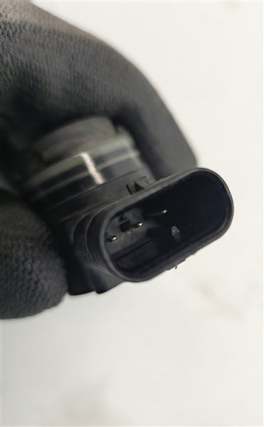 Thumbnail 6: 2016 BMW X1 (F48) FRONT PARK ASSIST PDC DISTANCE CONTROL SENSOR SET/6 (White)