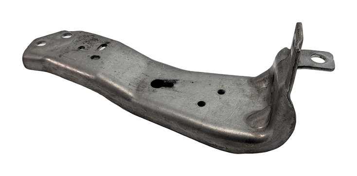 Thumbnail 6: 2016 BMW X1 (F48) 2.0L B46 FRONT RIGHT PASSENGER RADIATOR SUPPORT MOUNT BRACKET