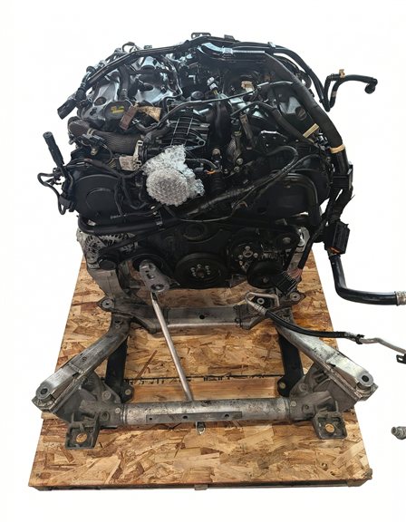 Thumbnail 2: 16-21 RANGE ROVER SPORT DISCOVERY L494 L496 3.0L DIESEL ENGINE ASSEMBLY  (134k)