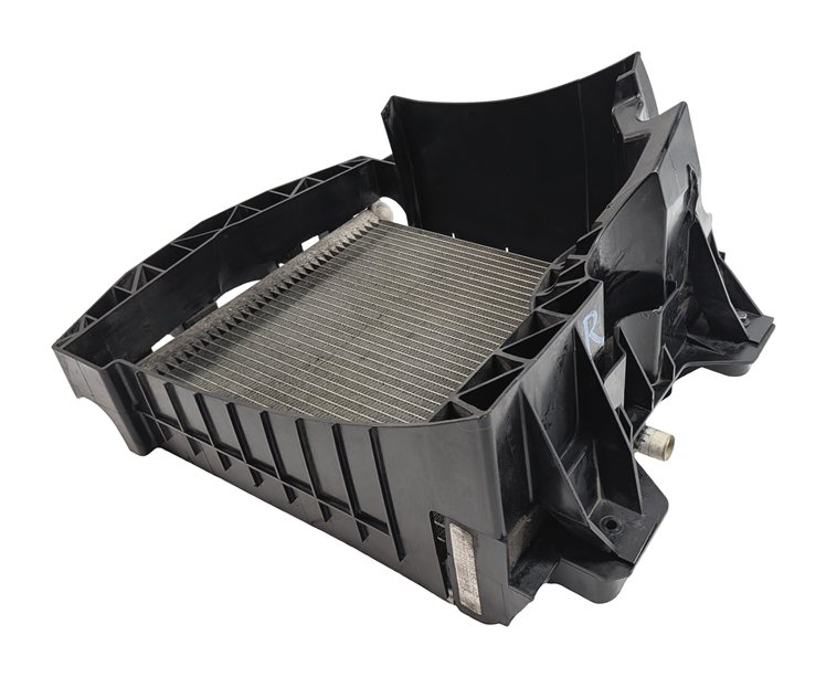 Thumbnail 4: 16-21 ROVER SPORT DISCOVERY L494 L462 3.0L RIGHT DIESEL INTERCOOLER RADIATOR