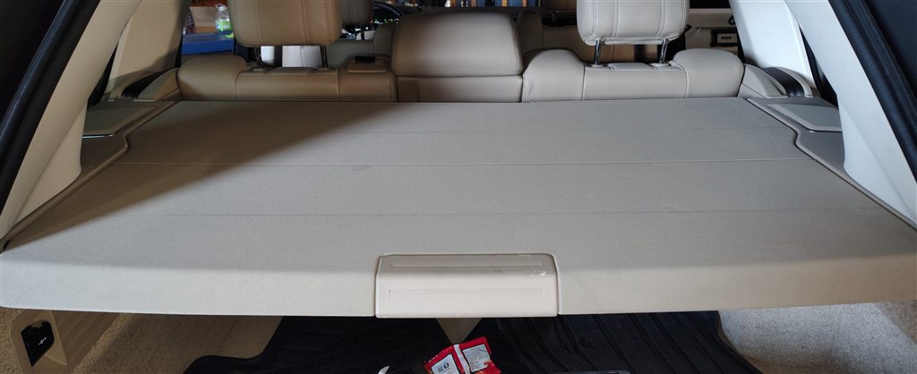 Thumbnail 2: 2016 RANGE ROVER (L405) REAR TRUNK FOLDING PRIVACY CARGO TRAY COVER (Almond)