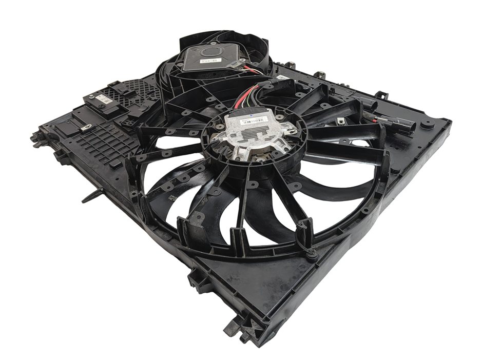 Thumbnail 3: 16 LAND RANGE ROVER SPORT L494 3.0L DIESEL ENGINE RADIATOR COOLING FAN ASSEMBLY