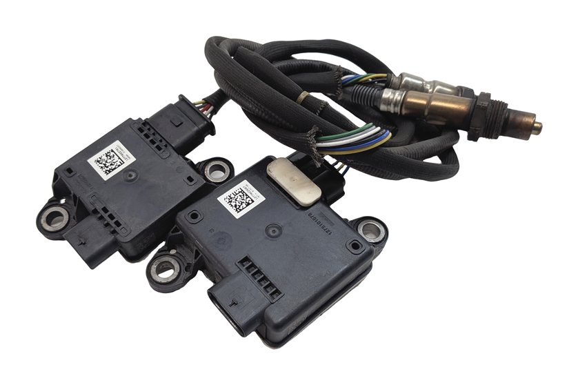 Thumbnail 1: 2016 RANGE ROVER L405 3.0L DIESEL (306DT) ENGINE NOX NITROGEN OXIDE SENSOR SET/2