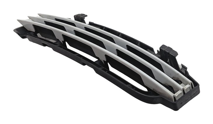 Thumbnail 4: 2016 RANGE ROVER (L405) FRONT LEFT DRIVER LOWER BUMPER VENT GRILLE END TRIM