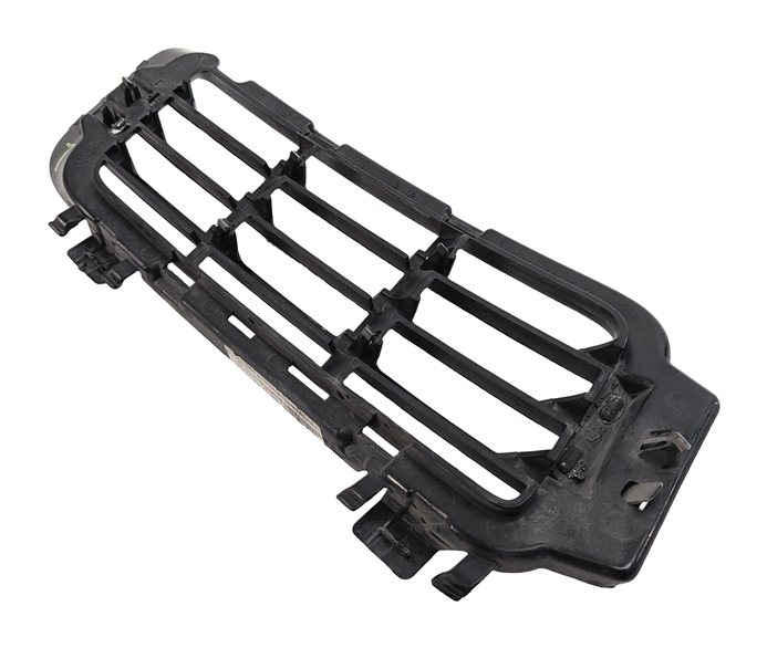 Thumbnail 6: 2016 RANGE ROVER (L405) FRONT LEFT DRIVER LOWER BUMPER VENT GRILLE END TRIM
