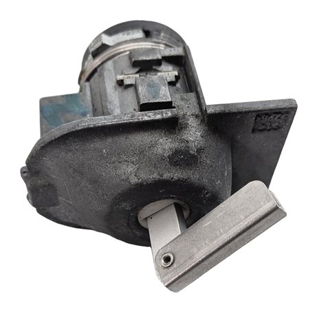 2016 RANGE ROVER (L405) FRONT LEFT DRIVER DOOR HANDLE LOCK CYLINDER w/ KEY