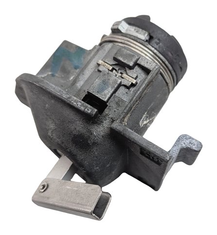 Thumbnail 2: 2016 RANGE ROVER (L405) FRONT LEFT DRIVER DOOR HANDLE LOCK CYLINDER w/ KEY