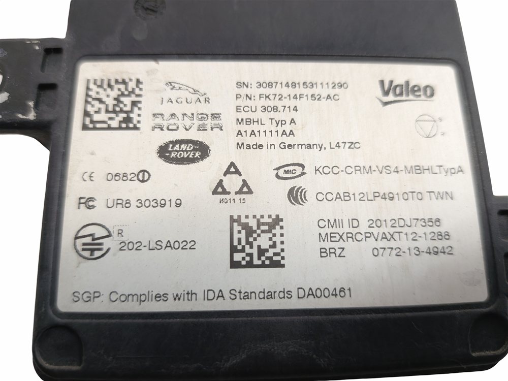 Thumbnail 7: 2016 RANGE ROVER (L405) REAR BLIND SPOT RADAR SENSOR CONTROL MODULE