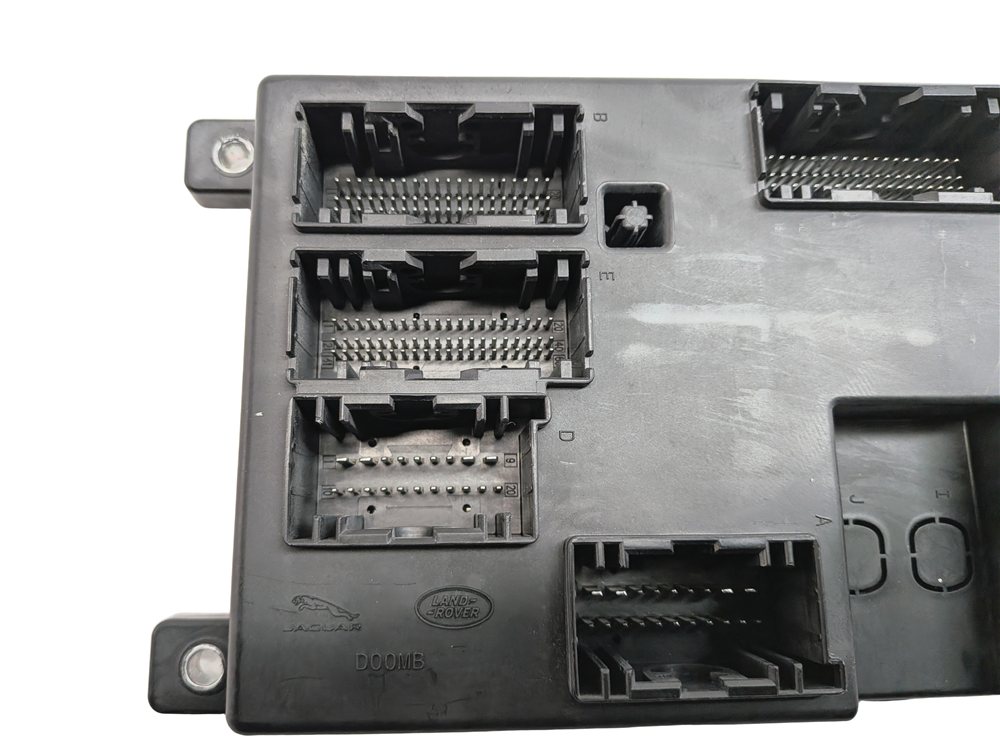 Thumbnail 7: 2016 RANGE ROVER (L405) 3.0L DIESEL (306DT) ONBOARD BODY CONTROL MODULE