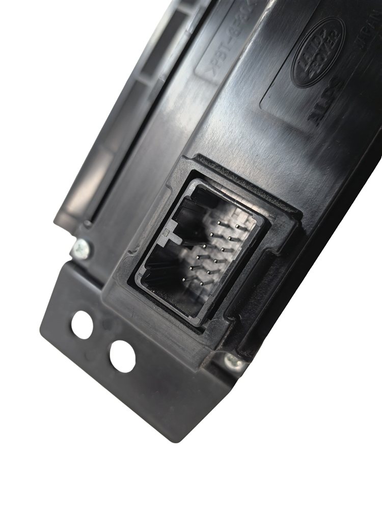 Thumbnail 6: 2016 RANGE ROVER (L405) CENTER DASH SCREEN LEFT TOUCH CONTROL MODULE